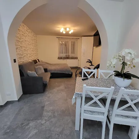 Deizy Apartment *